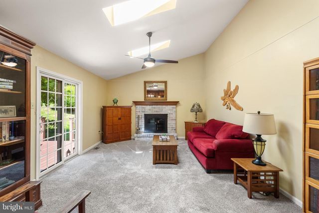 1643 BOW TREE DR, West Chester, PA 19380