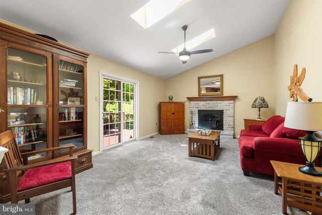 1643 BOW TREE DR, West Chester, PA 19380