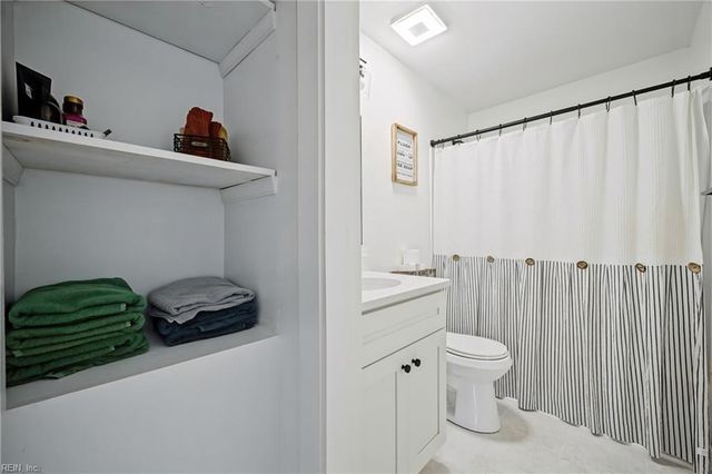 121 Hidalgo DR, Hampton, VA 23669