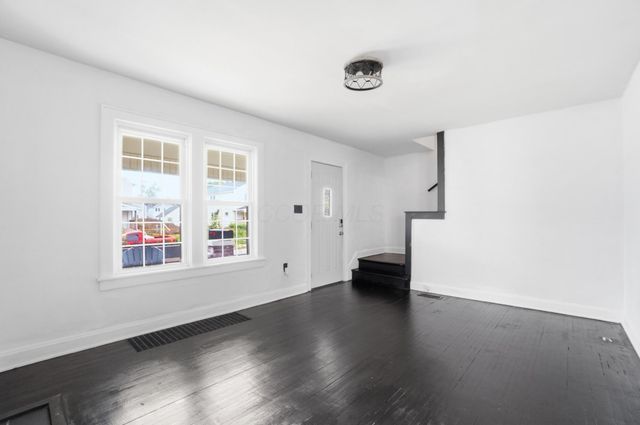 1342 E 18th Avenue, Columbus, OH 43211