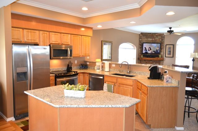 300 Glory Road 1, Branson, MO 65616