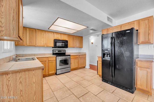 3604 S CUTLER Drive, Tempe, AZ 85282