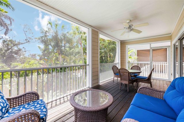 215 81ST STREET, Holmes Beach, FL 34217