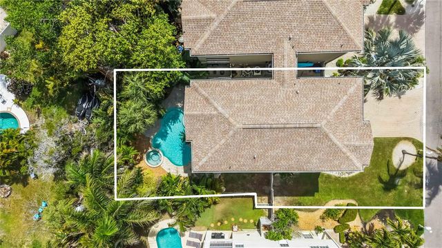 215 81ST STREET, Holmes Beach, FL 34217