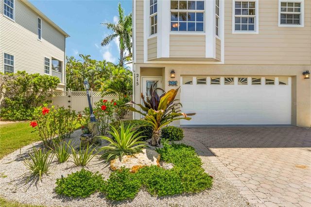 215 81ST STREET, Holmes Beach, FL 34217