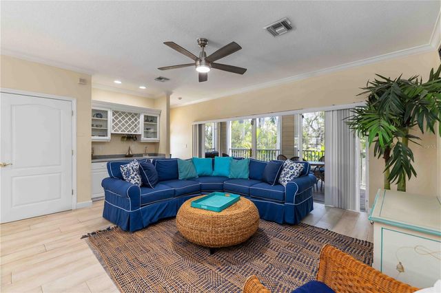 215 81ST STREET, Holmes Beach, FL 34217