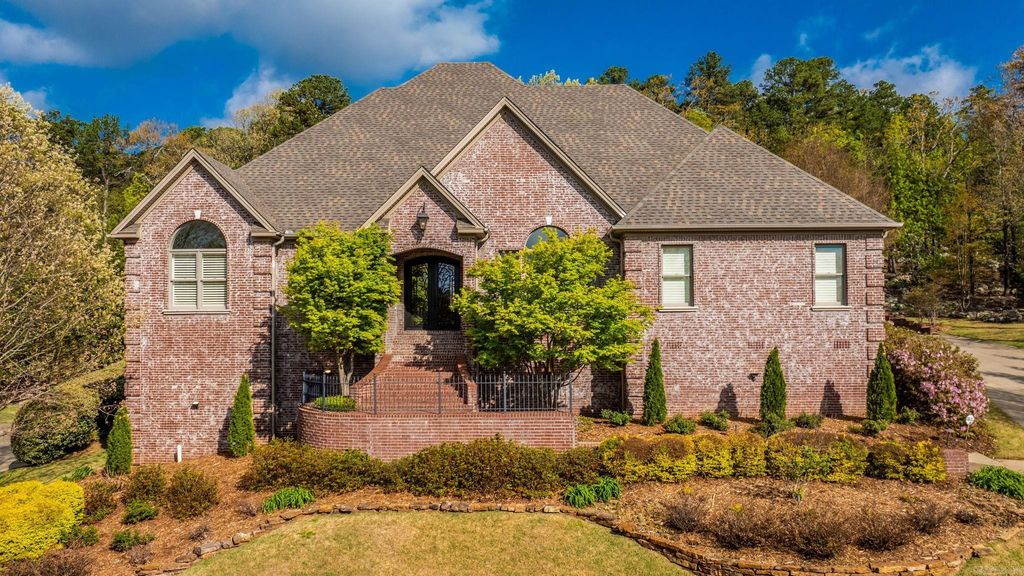 133 Noyant Drive, Little Rock, AR 72223