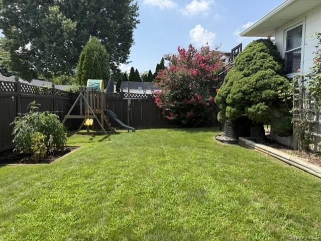 13 Prospect Street, Hicksville, NY 11801