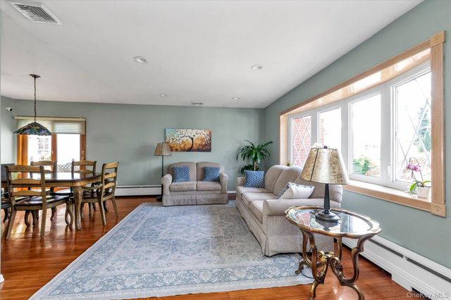 13 Prospect Street, Hicksville, NY 11801