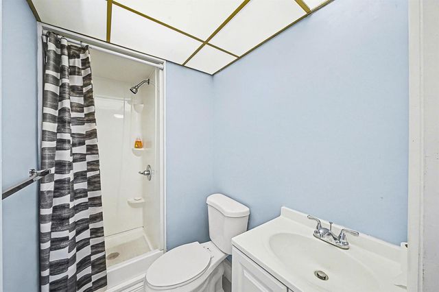 10466 Sunrise Lakes Boulevard 312, Sunrise, FL 33322