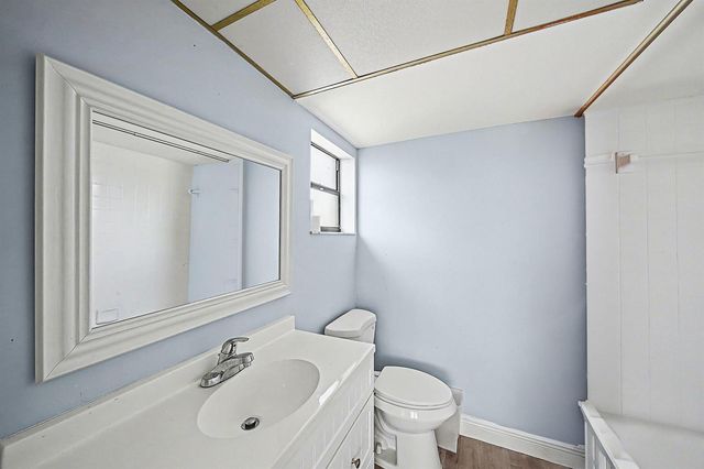 10466 Sunrise Lakes Boulevard 312, Sunrise, FL 33322