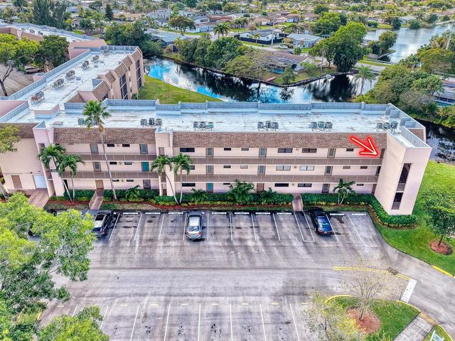 10466 Sunrise Lakes Boulevard 312, Sunrise, FL 33322