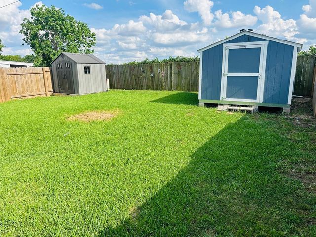 13926 Tinsley Court, Houston, TX 77014