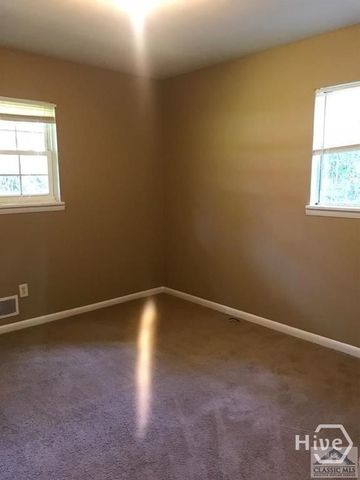 135 Lillian Drive, Athens, GA 30606