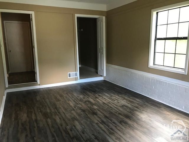 135 Lillian Drive, Athens, GA 30606