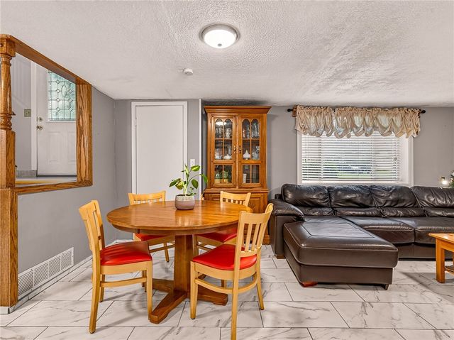 26 Spicewood Lane, Chili, NY 14624