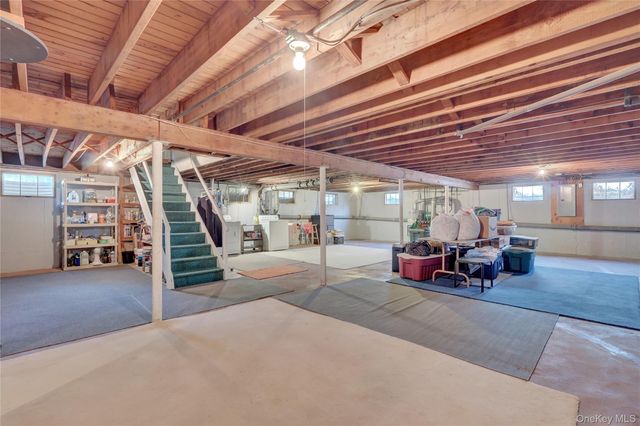 607 Saint George Avenue, North Babylon, NY 11703