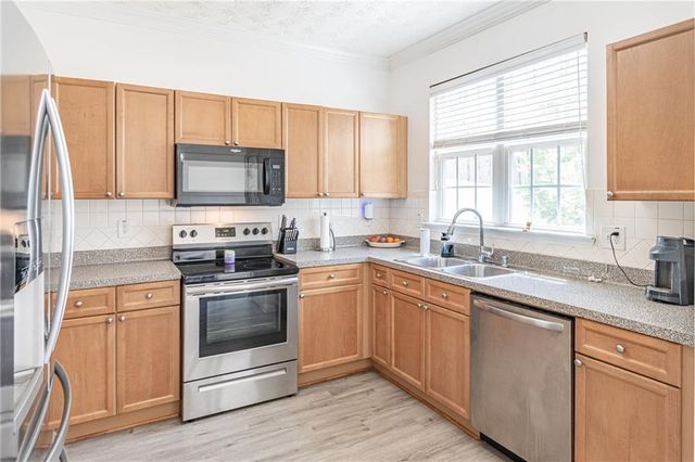 4834 Zephyr Cove Place, Flowery Branch, GA 30542