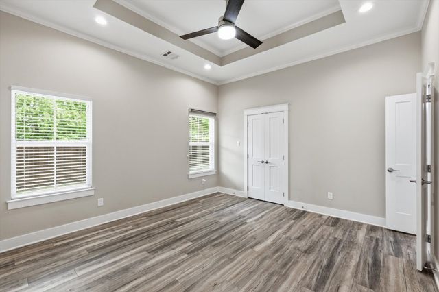 207 Wilson Street, Lake Dallas, TX 75065