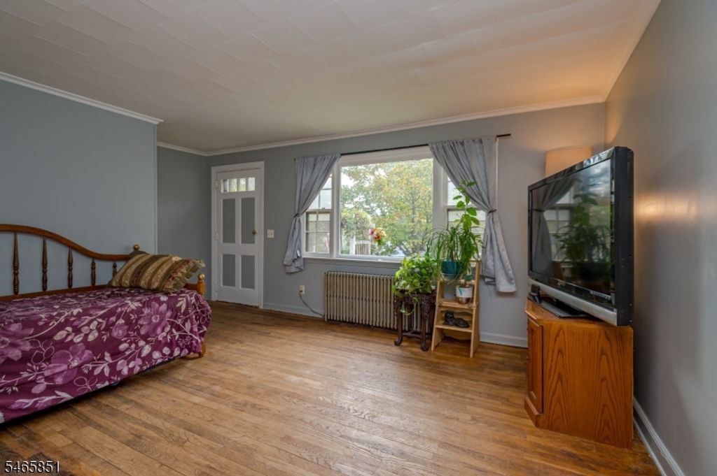 1940 Rutherford St, Rahway City, NJ 07065 — photo 3
