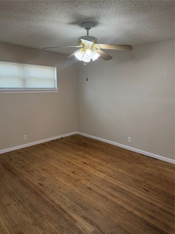 3253 Millmar Drive, Dallas, TX 75228