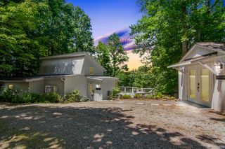 1056 Sky Hawk Mountain Drive, Hiawassee, GA 30546