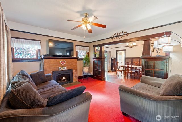 1251 S Yew Street, Centralia, WA 98531