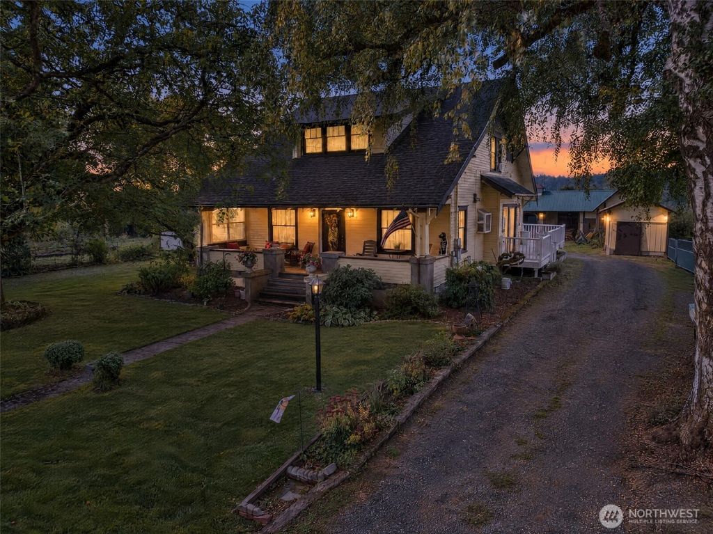 1251 S Yew Street, Centralia, WA 98531