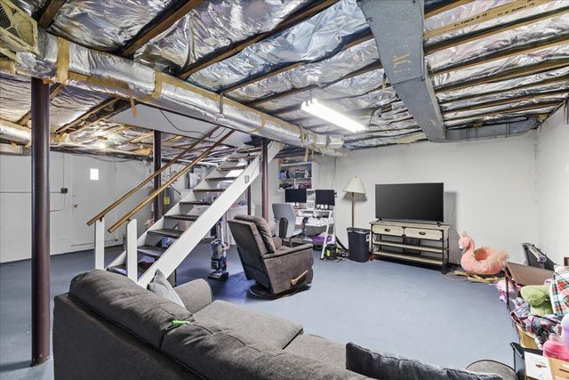 3707 Colonial AVE, Roanoke, VA 24018