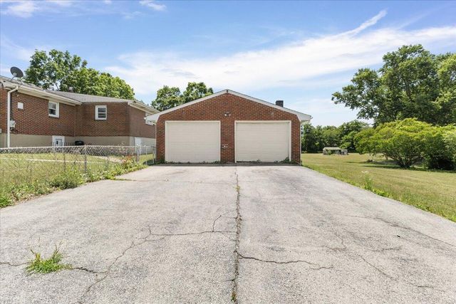 3707 Colonial AVE, Roanoke, VA 24018