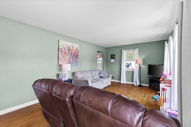 3707 Colonial AVE, Roanoke, VA 24018