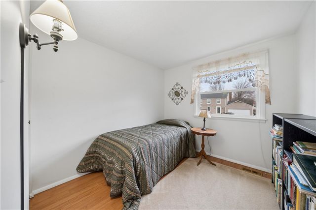 314 Hopi Drive, Hempfield Twp, PA 15601
