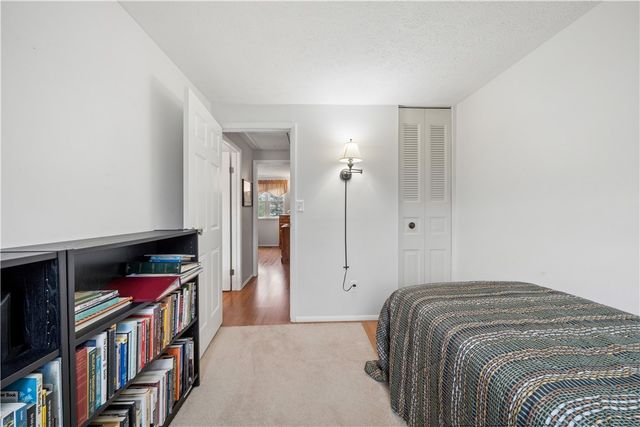 314 Hopi Drive, Hempfield Twp, PA 15601