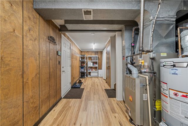 314 Hopi Drive, Hempfield Twp, PA 15601