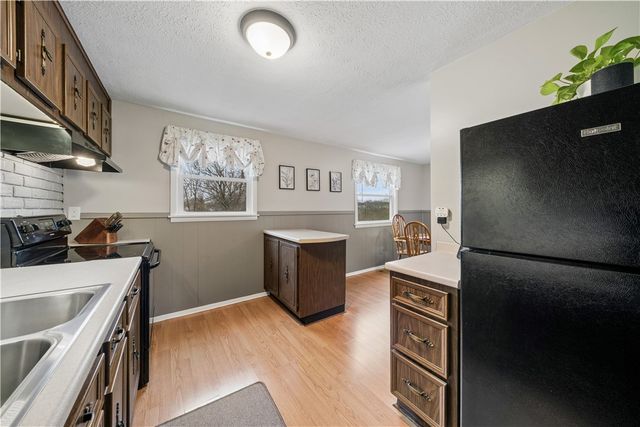 314 Hopi Drive, Hempfield Twp, PA 15601
