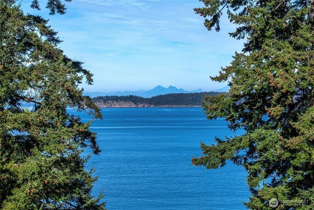 359 Georgia Strait Lane, Orcas Island, WA 98245