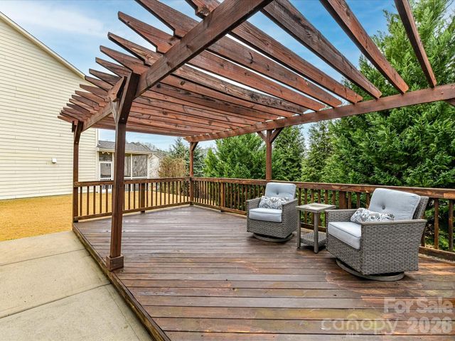 4031 Orchid Way, Tega Cay, SC 29708