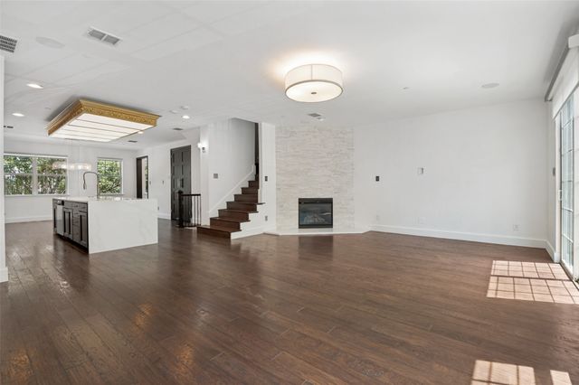 3906 Asbury Lane, Addison, TX 75001