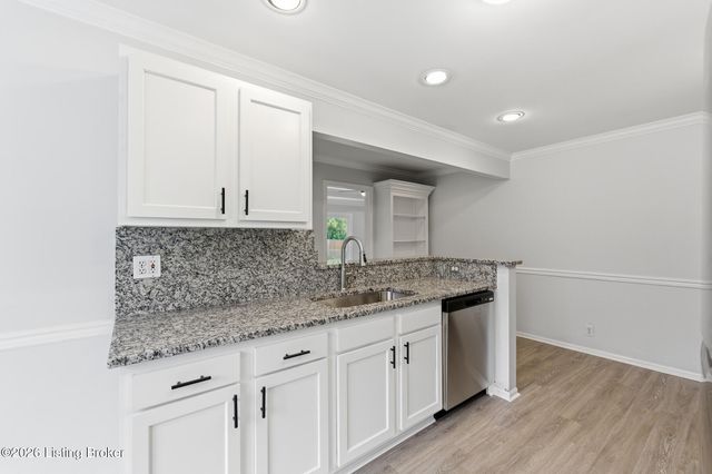 1612 Pershing Ave, Louisville, KY 40242