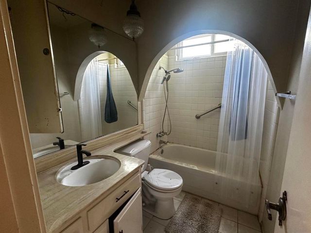 677 Astorga Place, San Marcos, CA 92069