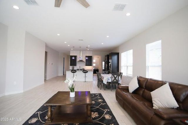 10549 W Albert Lane, Peoria, AZ 85382