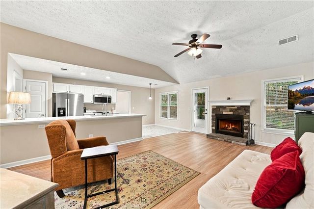 146 Pinebrook Drive, Waleska, GA 30183