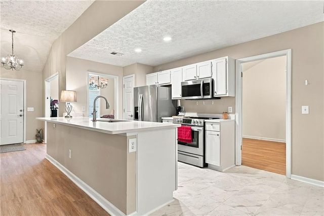 146 Pinebrook Drive, Waleska, GA 30183