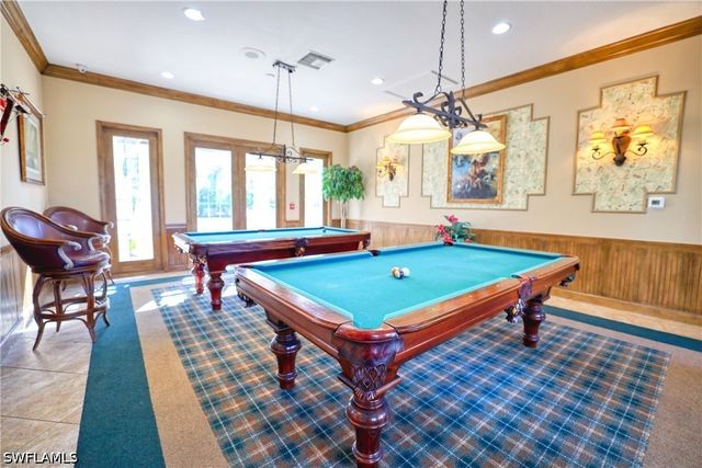 1830 Florida Club CIR 4304, Naples, FL 34112