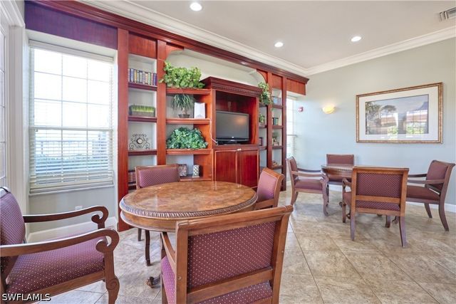 1830 Florida Club CIR 4304, Naples, FL 34112