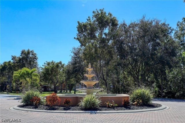 1830 Florida Club CIR 4304, Naples, FL 34112