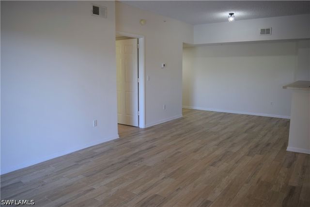 1830 Florida Club CIR 4304, Naples, FL 34112