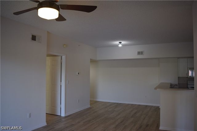 1830 Florida Club CIR 4304, Naples, FL 34112