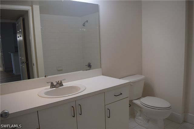 1830 Florida Club CIR 4304, Naples, FL 34112