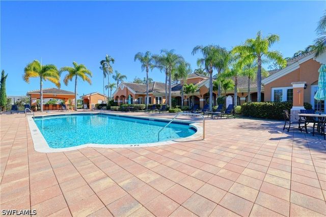 1830 Florida Club CIR 4304, Naples, FL 34112